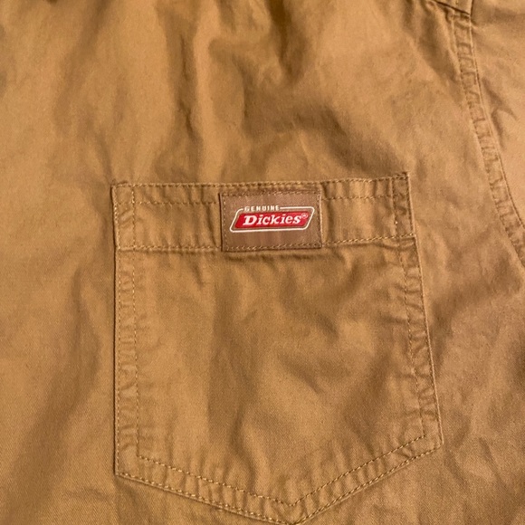 Genuine Dickies collared shirt - Picture 3 of 4